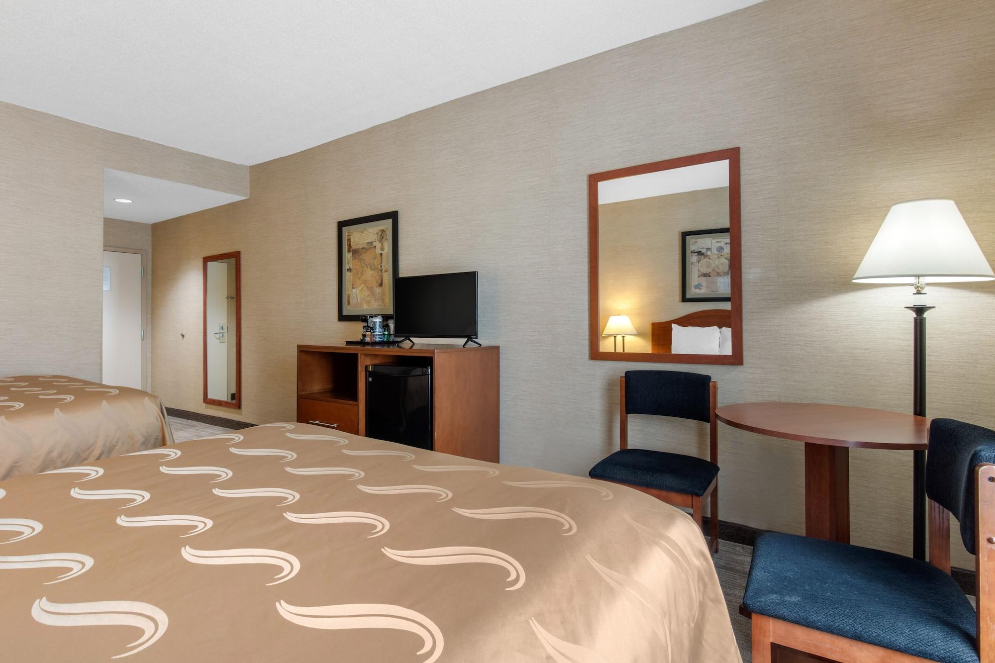 Quality Inn & Suites Benton - Draffenville Exterior photo