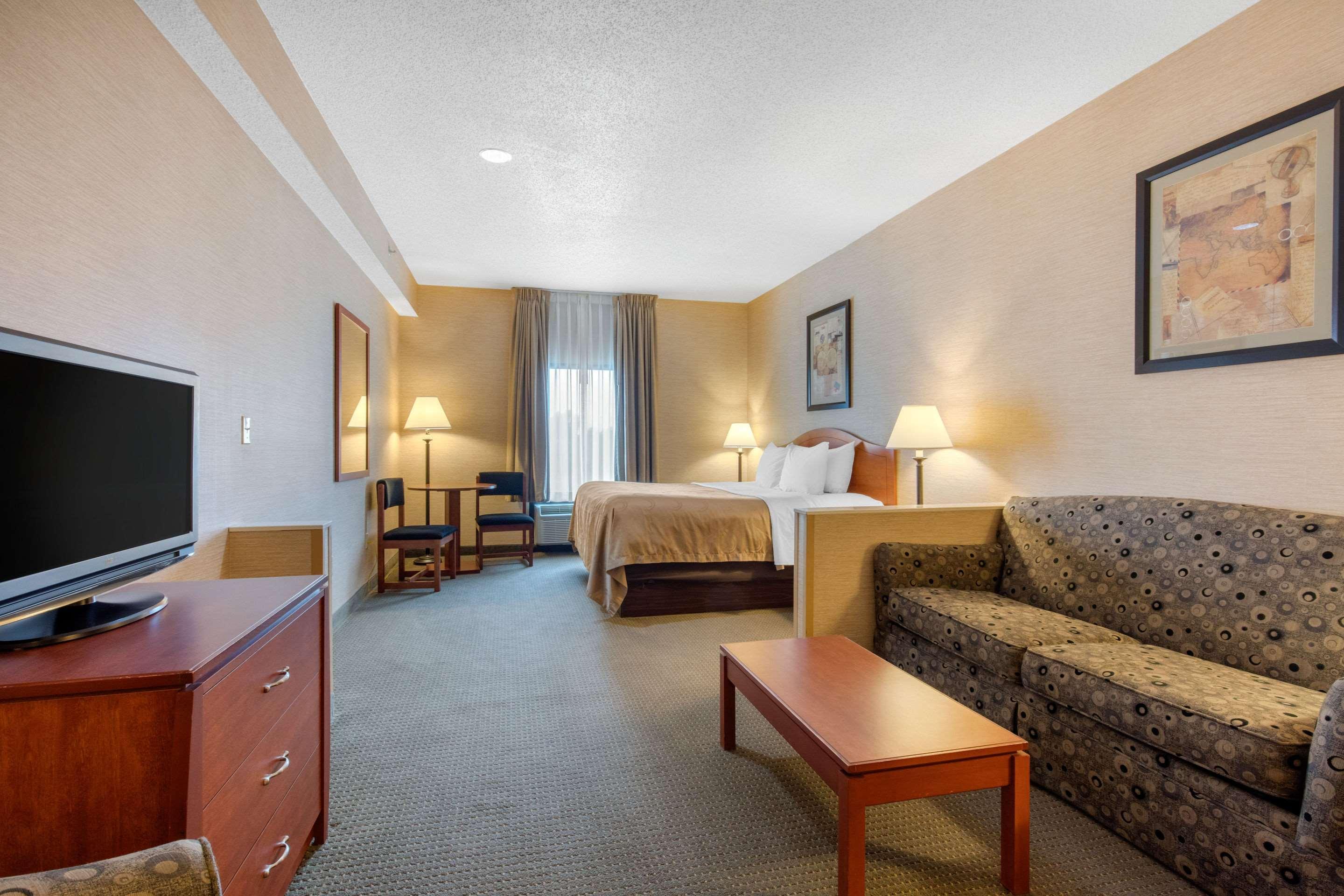 Quality Inn & Suites Benton - Draffenville Exterior photo