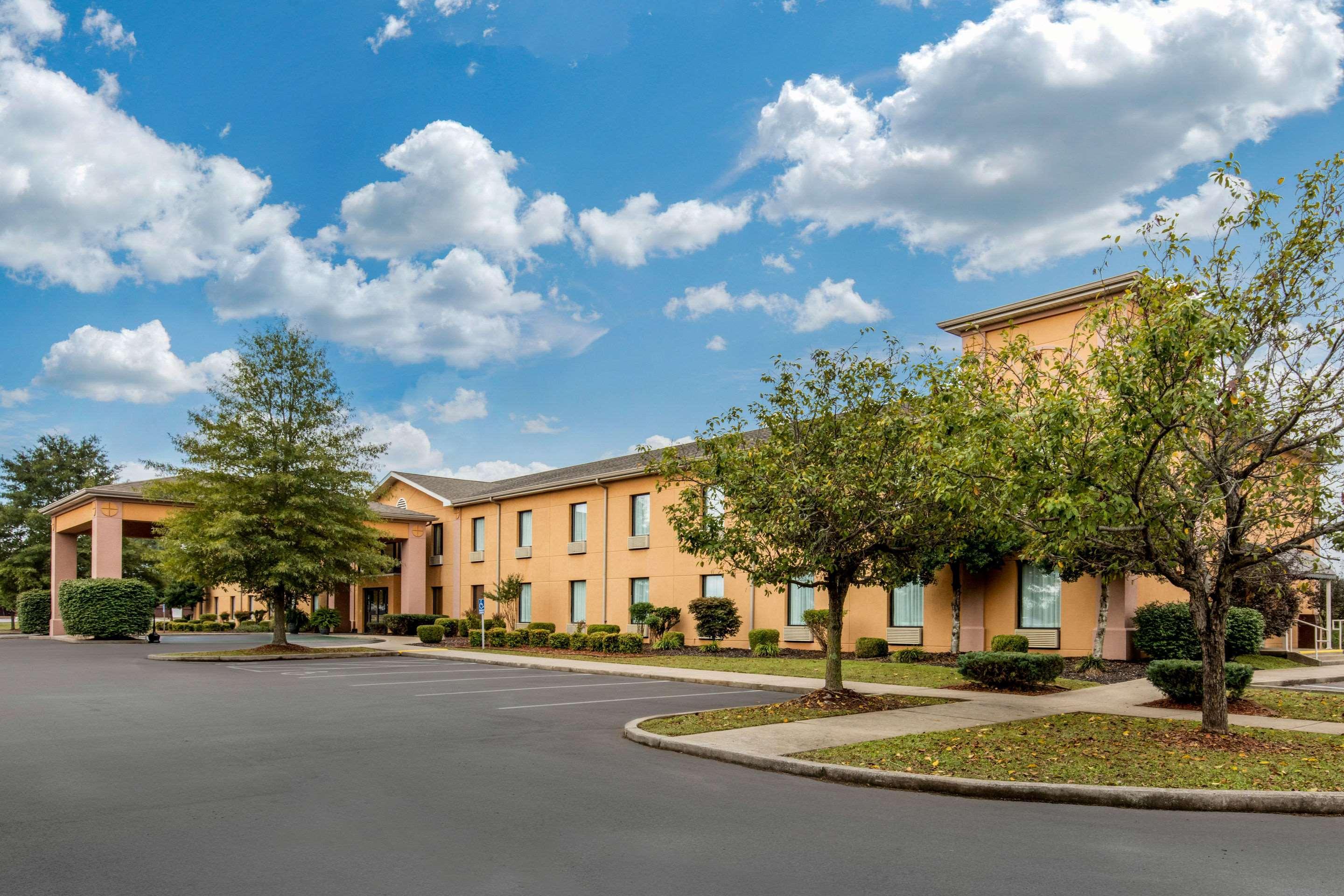 Quality Inn & Suites Benton - Draffenville Exterior photo